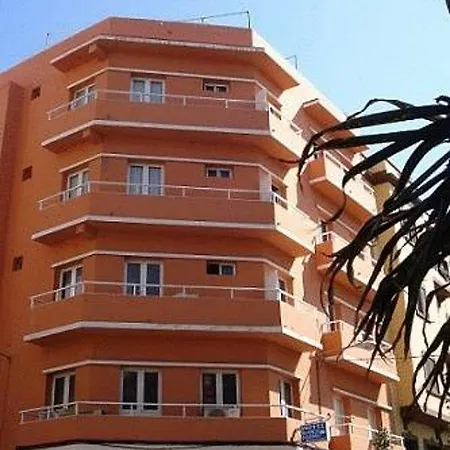 Le Petit Palue Palmas Hotel 2*