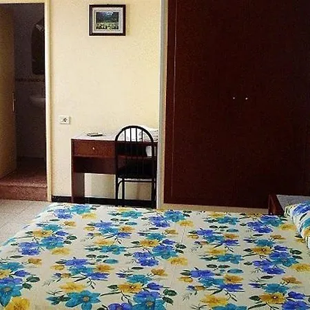 Le Petit Palue Palmas Hotel