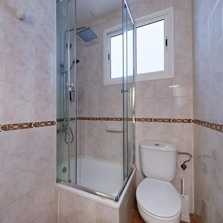 Otel Ura Boutique Gurea 2*